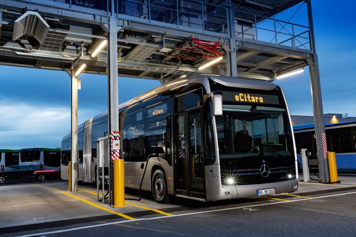 mercedes-benz-ecitaro-g-02.jpg