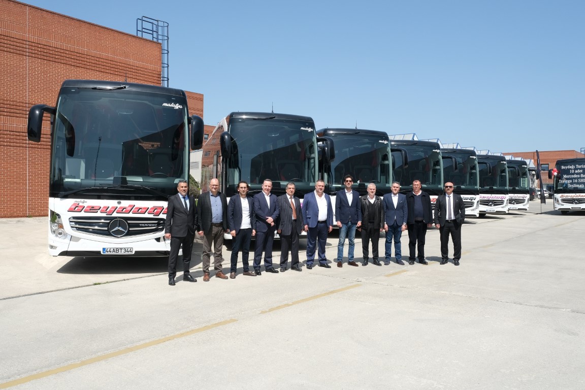 beydagi-turizm-50-yilinda-10-adet-mercedes-benz-travego-16-21-yatirimi-gerceklestirdi-08.jpg