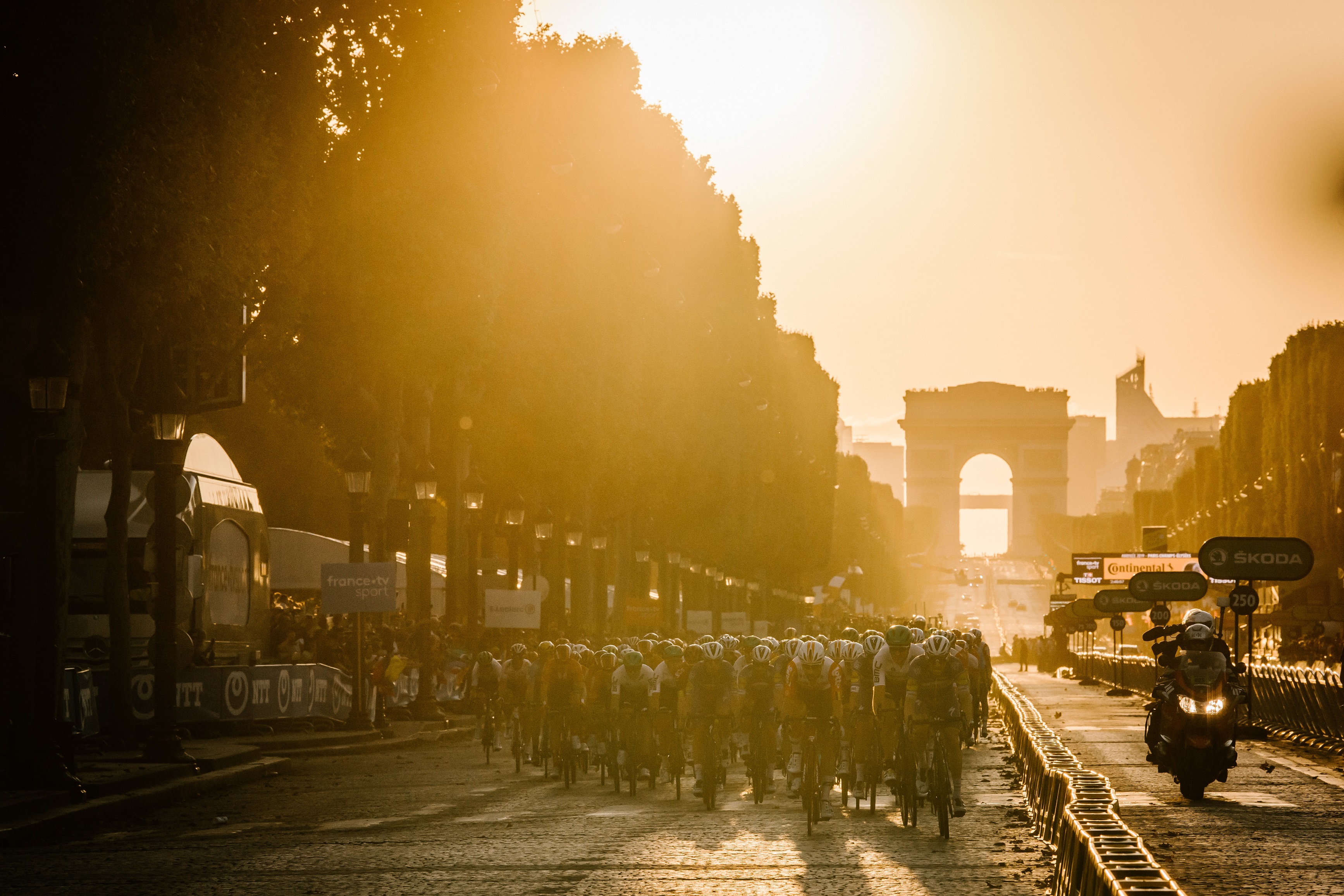 1656311458-continental-tour-de-france-images-highlights2019-38.jpg