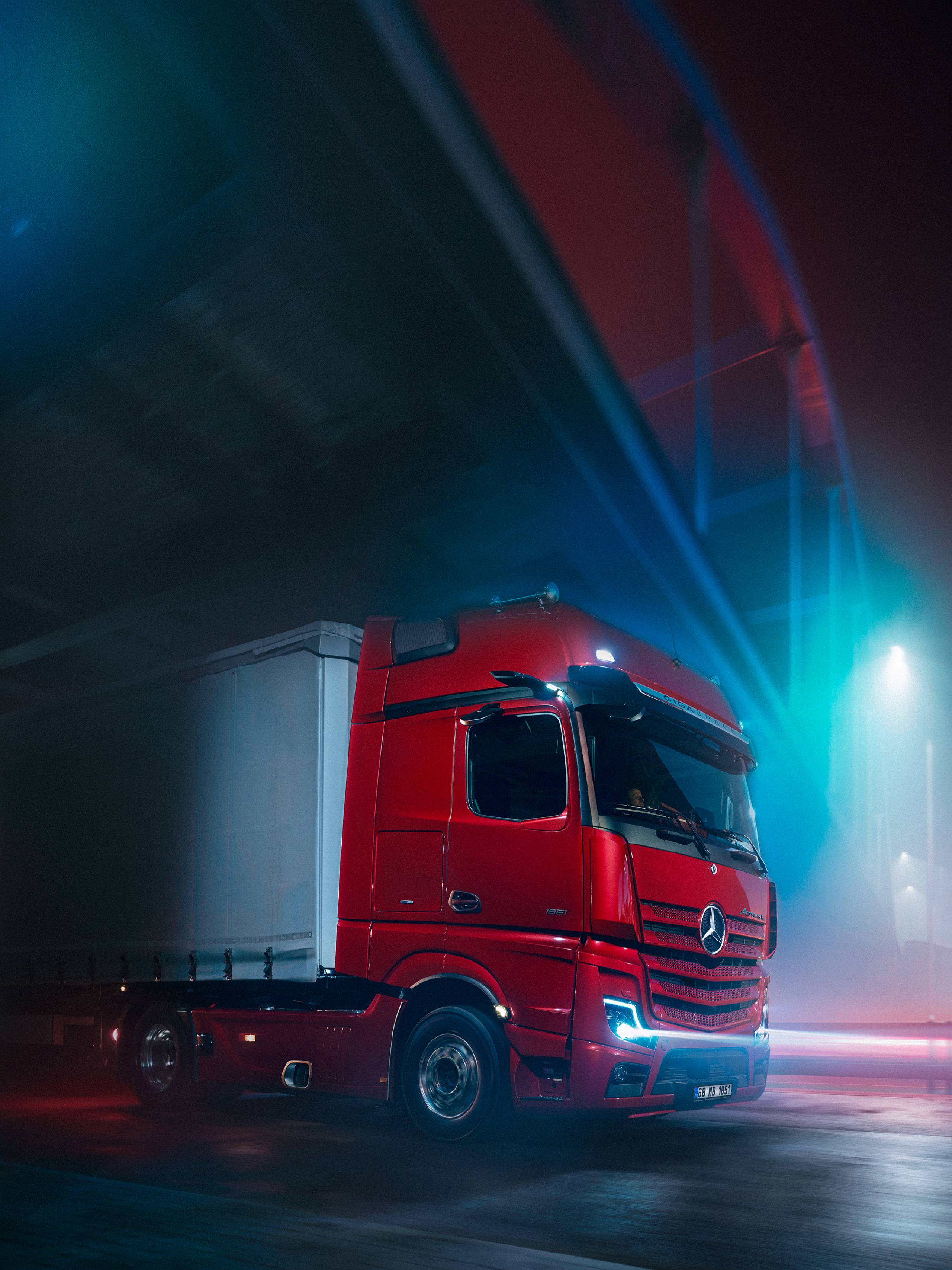 mercedes-benz-actros-l-1.jpg