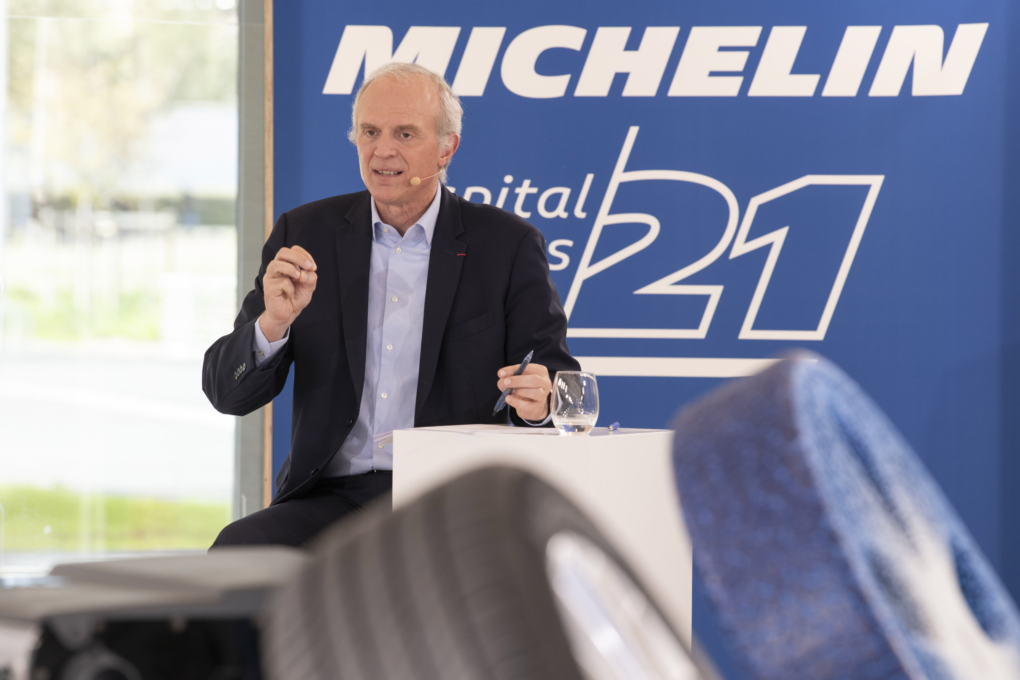 1660290439-michelin-grubu-ceo-su-florent-menegaux.jpg