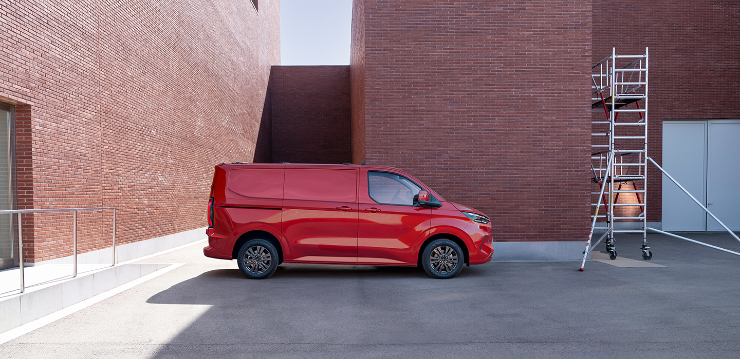 1698227782-ford-transit-custom3.jpg