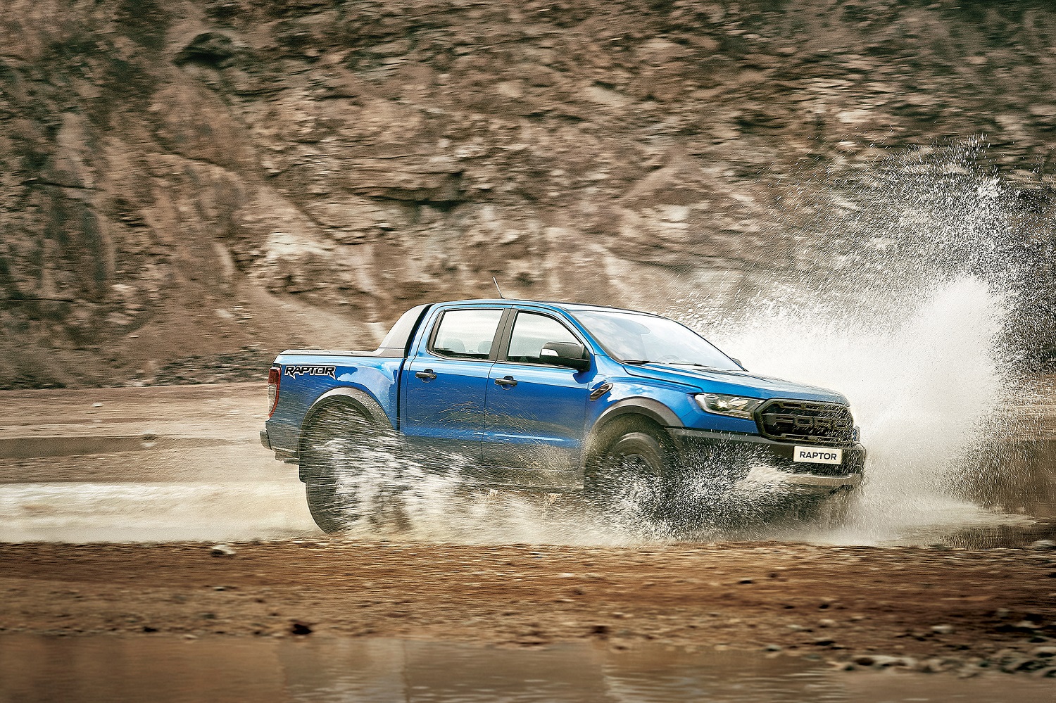 yeni-ford-ranger-raptor.jpg